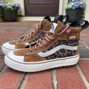 Vans Women’s Suede Sk8-Hi mte 2 trainers leopard